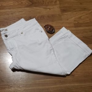 Apt 9 white jeans